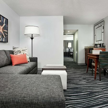 Embassy Suites Orlando - Airport Exterior foto