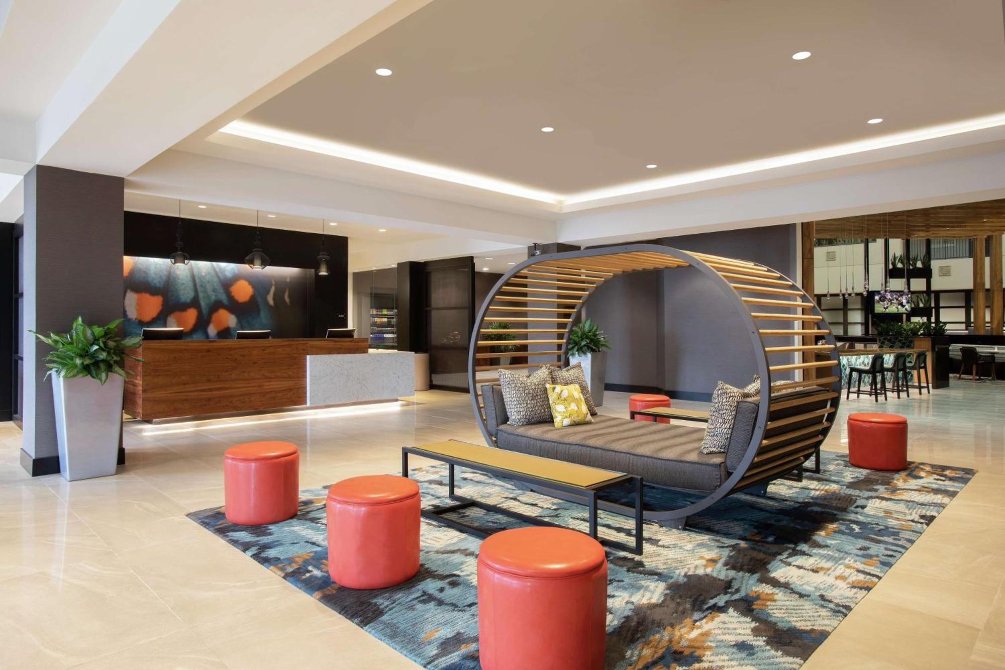 Embassy Suites Orlando - Airport Exterior foto
