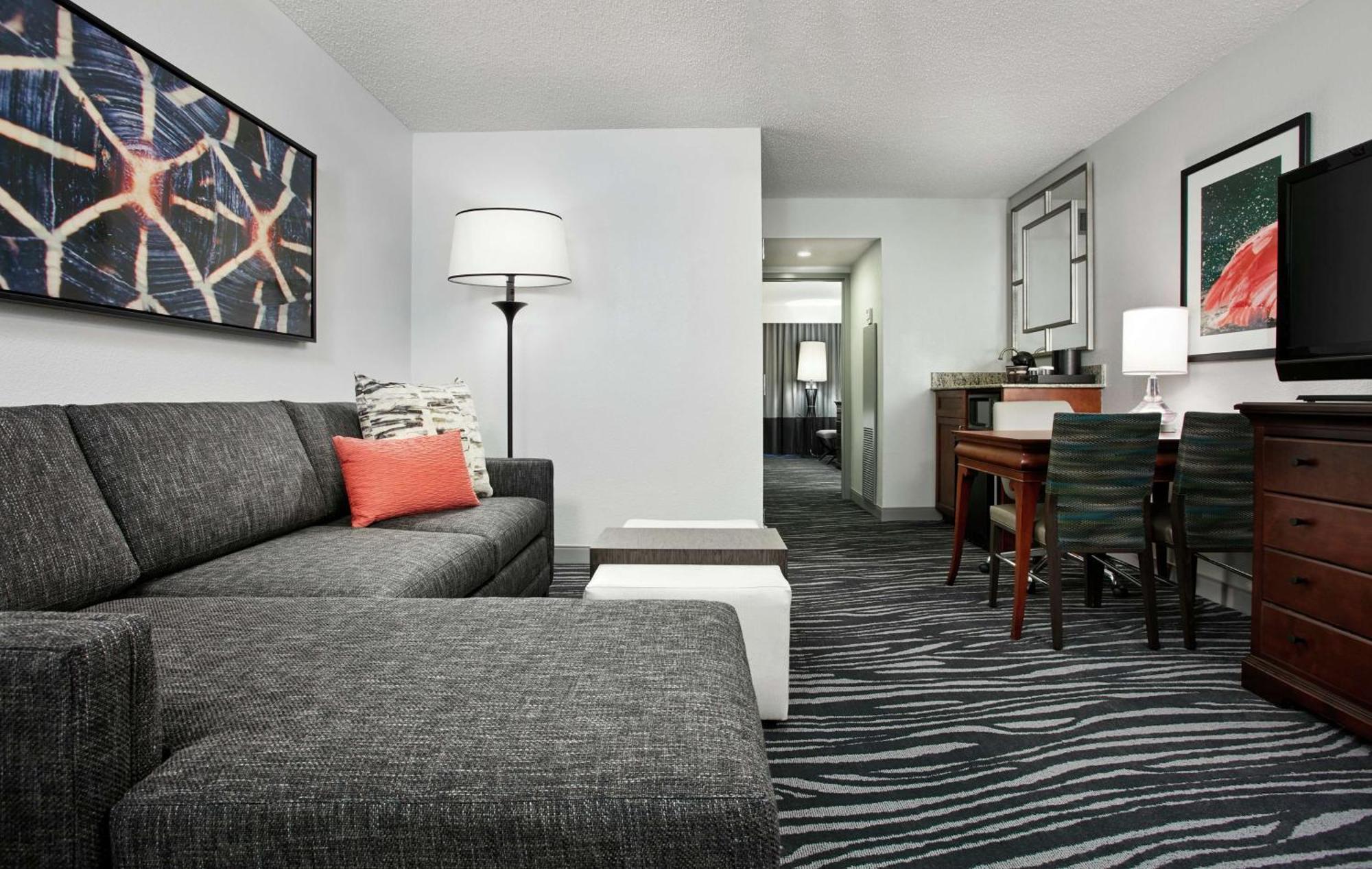 Embassy Suites Orlando - Airport Exterior foto