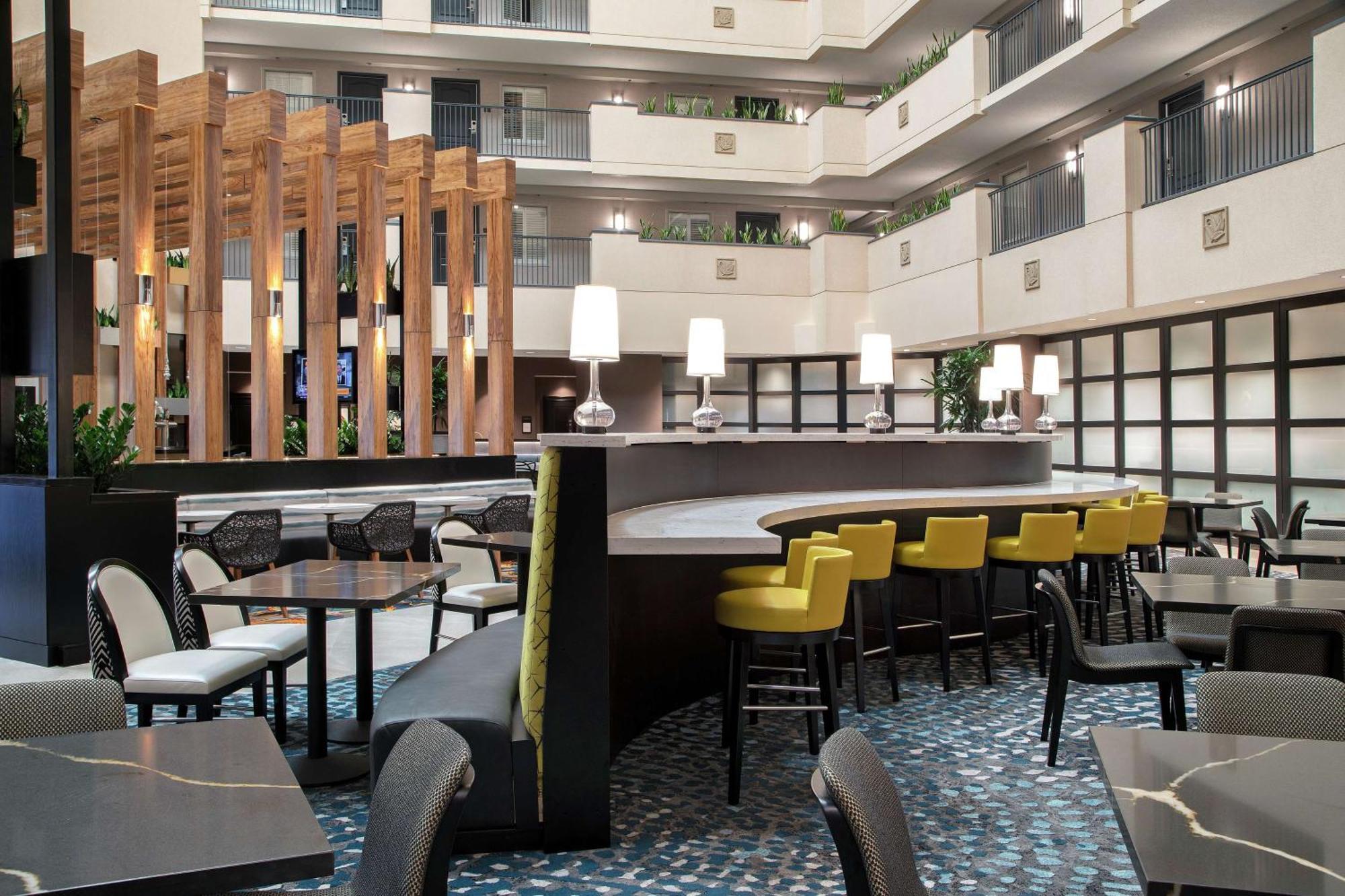 Embassy Suites Orlando - Airport Exterior foto