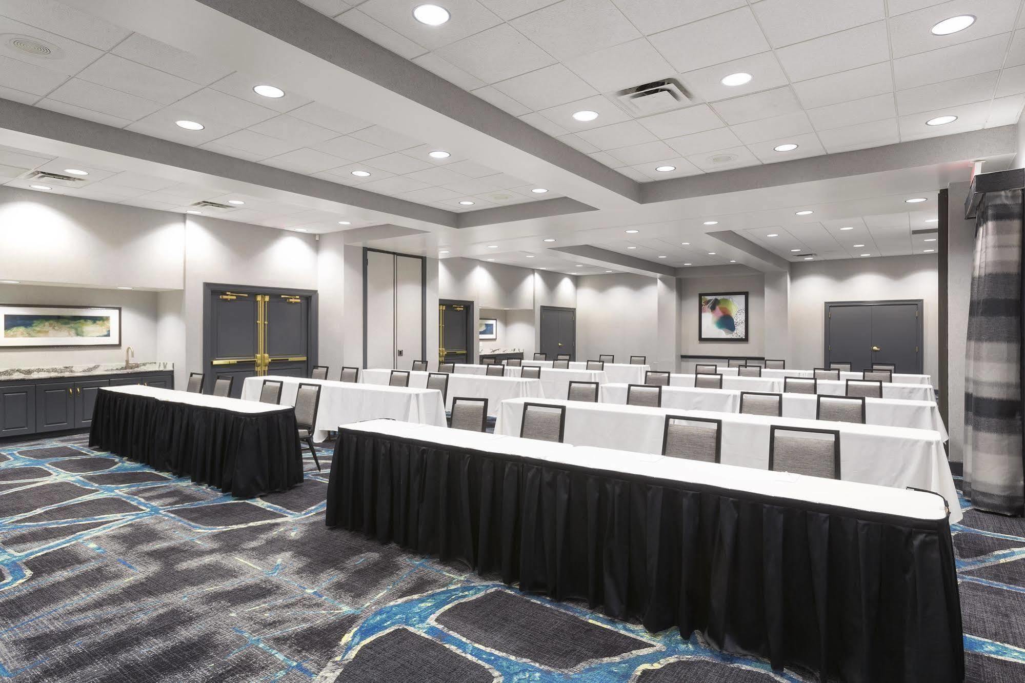 Embassy Suites Orlando - Airport Exterior foto